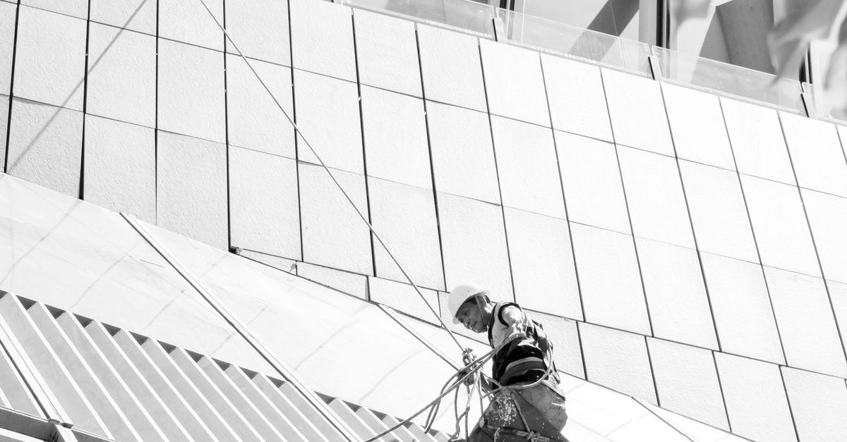 Eco-Friendly Solutions for Industrial Equipment Cleaning
