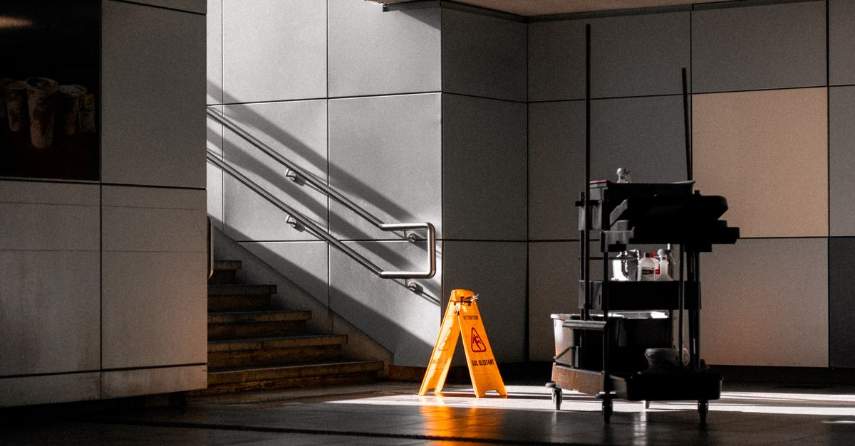 Essential Techniques for Effective Window Cleaning in Sydney Offices